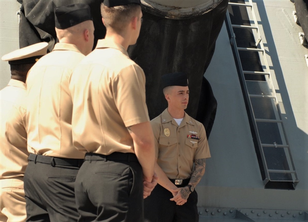 Naval Museum hosts a re-enlistment