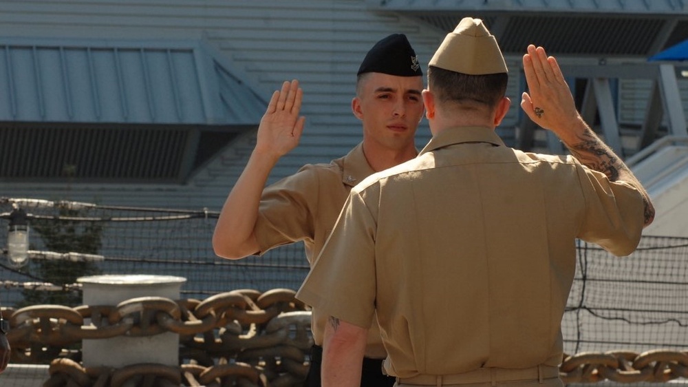 Naval Museum hosts a re-enlistment