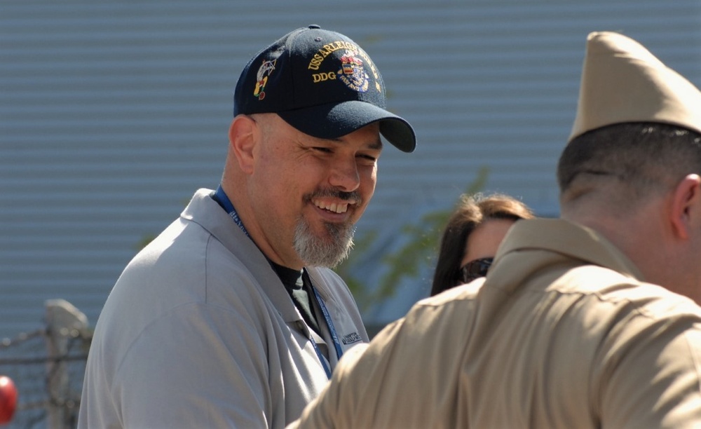 Naval Museum hosts a re-enlistment