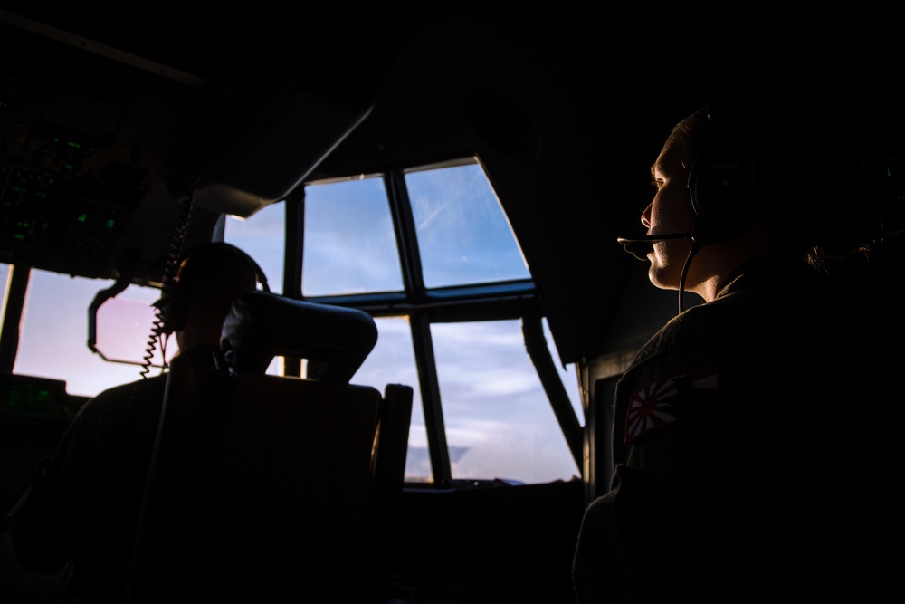 VMGR-152 flies in Exercise Forager Fury 18