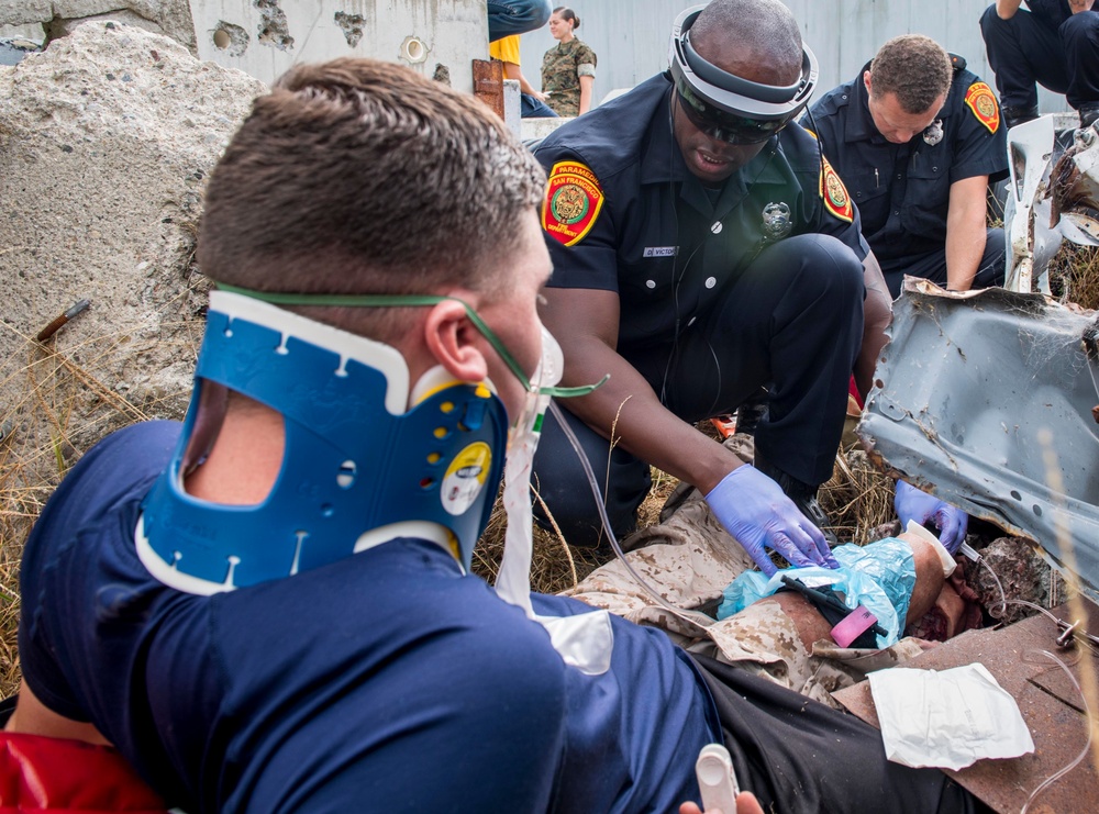 Civilian, Military medical professionals conduct tele-medicine training exercise at San Francisco Fleet Week