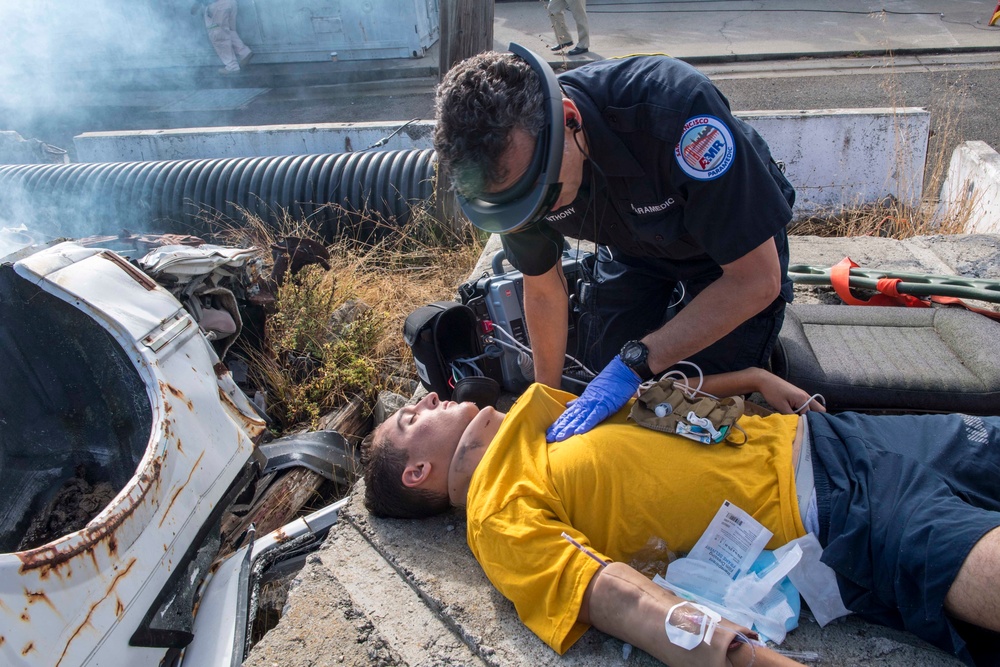 Civilian, Military medical professionals conduct tele-medicine training exercise at San Francisco Fleet Week