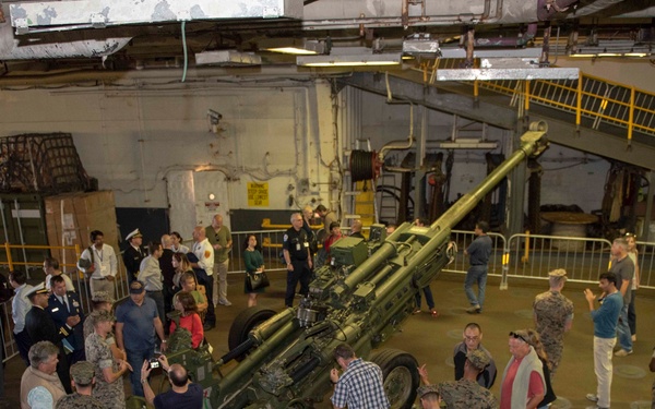 San Francisco Residents tour Bonhomme Richard