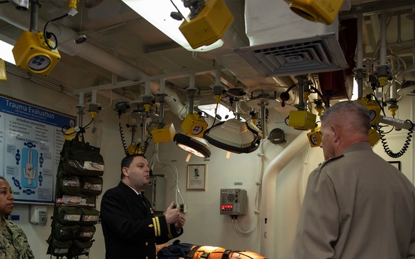 Lt. Gen. Joseph Osterman visits Bonhomme Richard