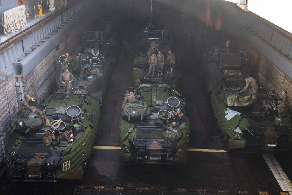 Ashland supports Japan Ground Self Defense Force AAV Operations during KAMANDAG 2