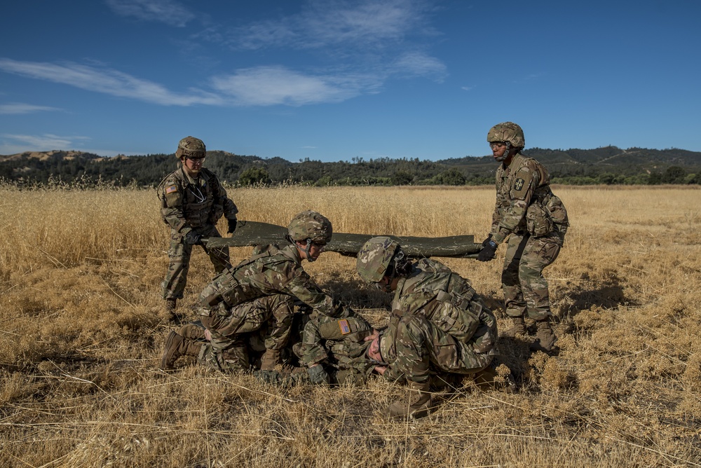 U.S. Army Reserve medical Soldiers photo shoot