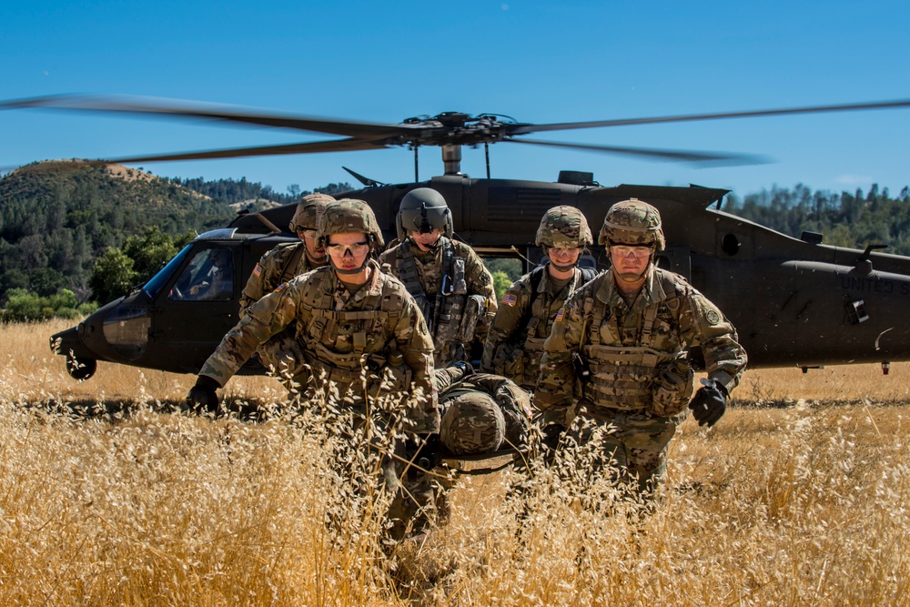 U.S. Army Reserve medical Soldiers photo shoot