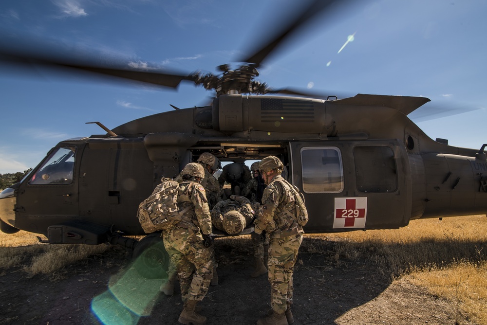 U.S. Army Reserve medical Soldiers photo shoot