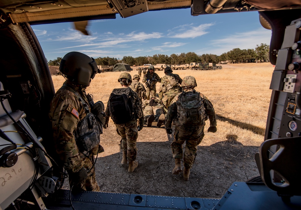 U.S. Army Reserve medical Soldiers photo shoot