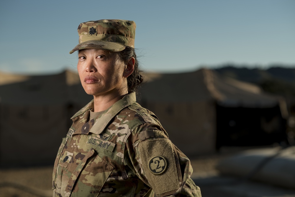 U.S. Army Reserve medical Soldiers photo shoot