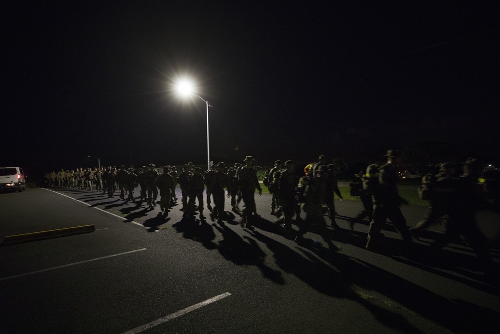 Headquarters Battalion, MCB Hawaii Hike