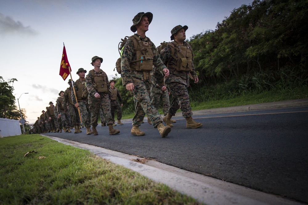 Headquarters Battalion, MCB Hawaii Hike