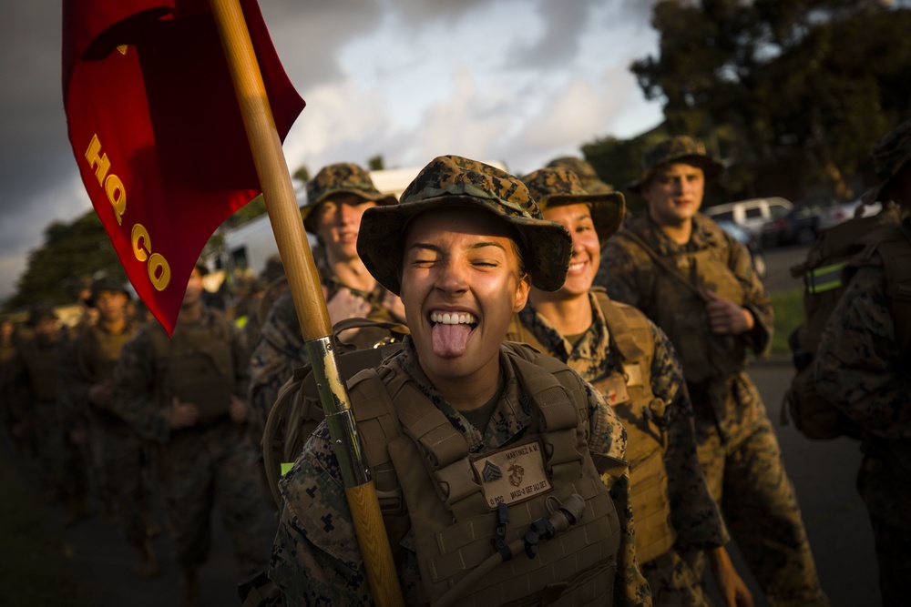 Headquarters Battalion, MCB Hawaii Hike