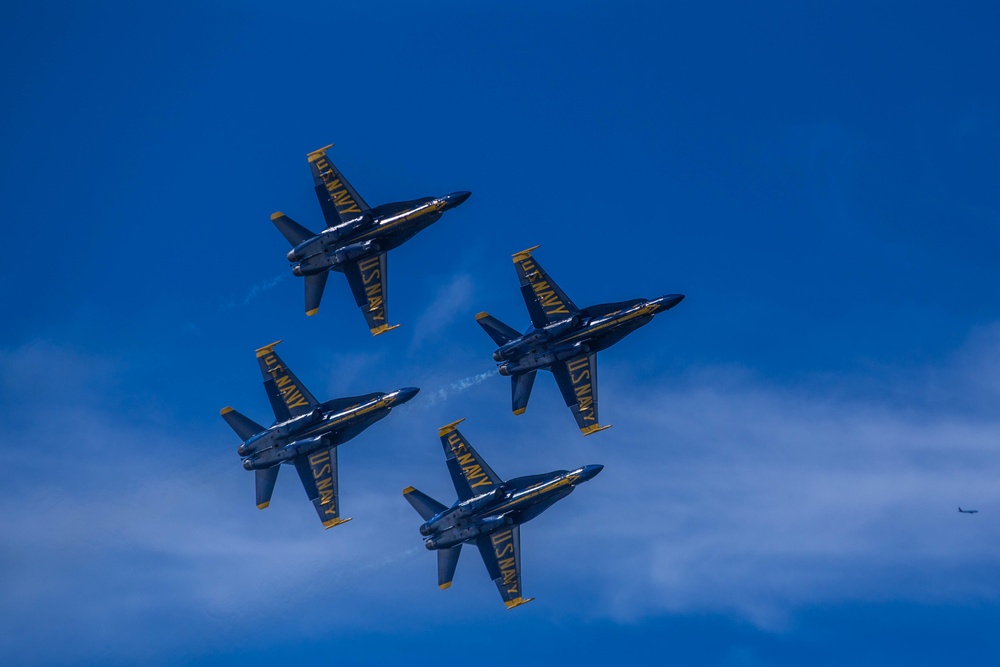 Fleet Week SF 18: Blue Angels