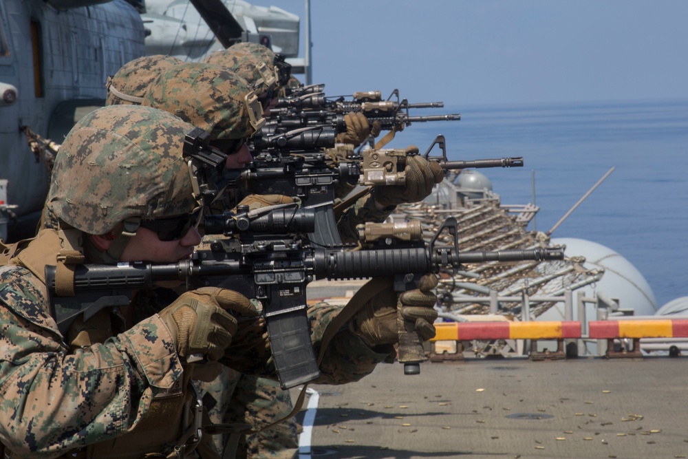 : ARP &amp; Company F Marines send rounds down range aboard the USS Wasp