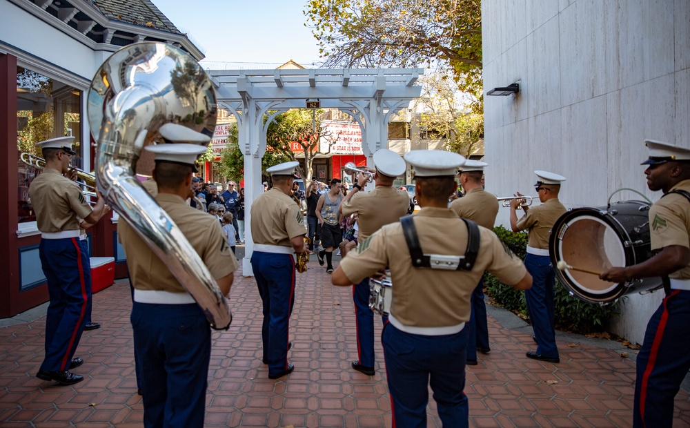 Fleet Week SF 18: 1st Mar Div Band