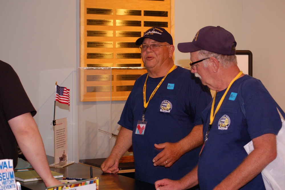 Vietnam Veterans visit naval museum