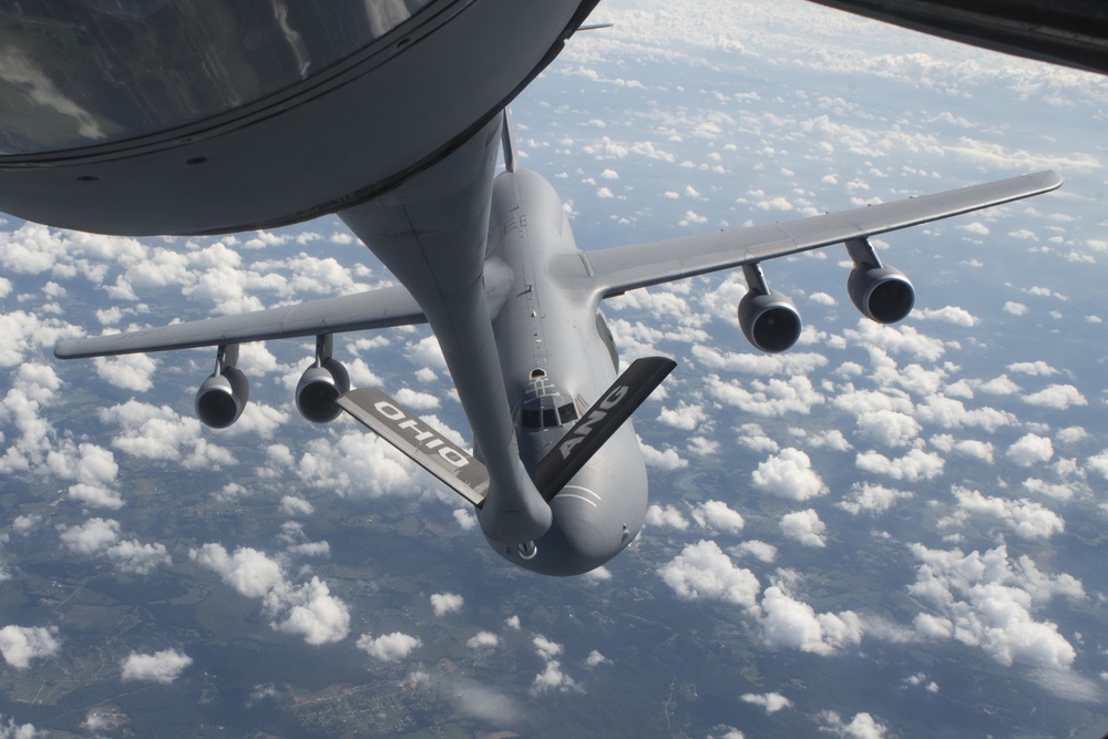 121st ARW refueling mission