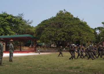 3D MEB Commanding General Tours Marine Barracks Gregorio Lim