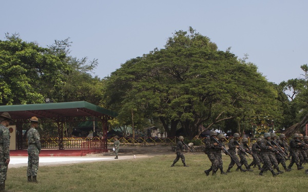 3D MEB Commanding General Tours Marine Barracks Gregorio Lim