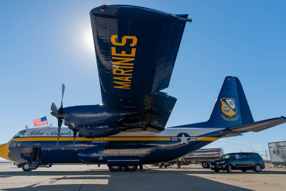 The Blue Angels &quot;Fat Albert&quot; performs at San Francisco Fleet Week 2018