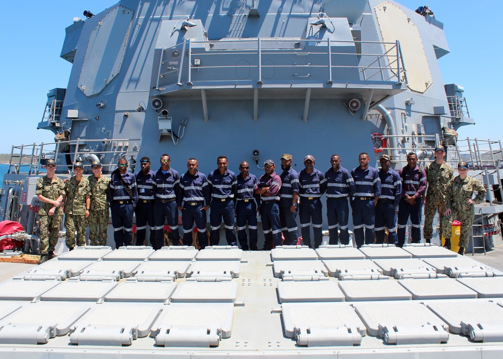 USS Michael Murphy, PNGDF Bilateral Demonstration