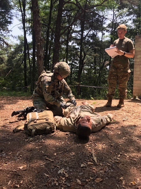 35th ADA Brigade MEDICS Qualify for the Coveted Expert Field Medical Badge