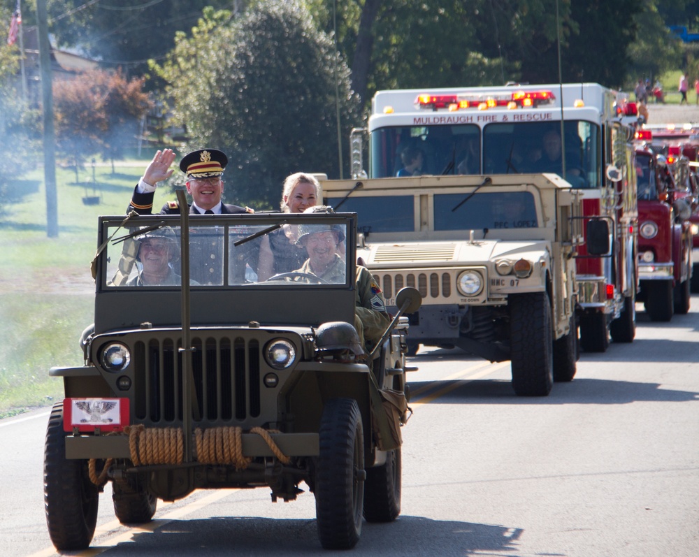 1st TSC Participates in Muldraugh “Down Home Days” Parade