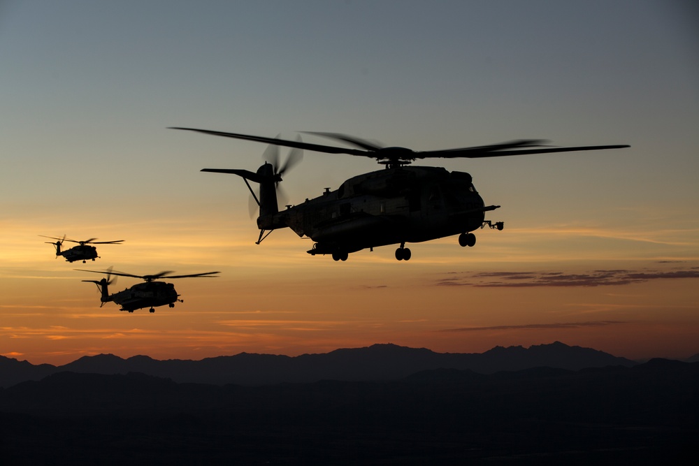 U.S. Marines Conduct Long Range Raid with CH-53E Super Stallion Aircraft