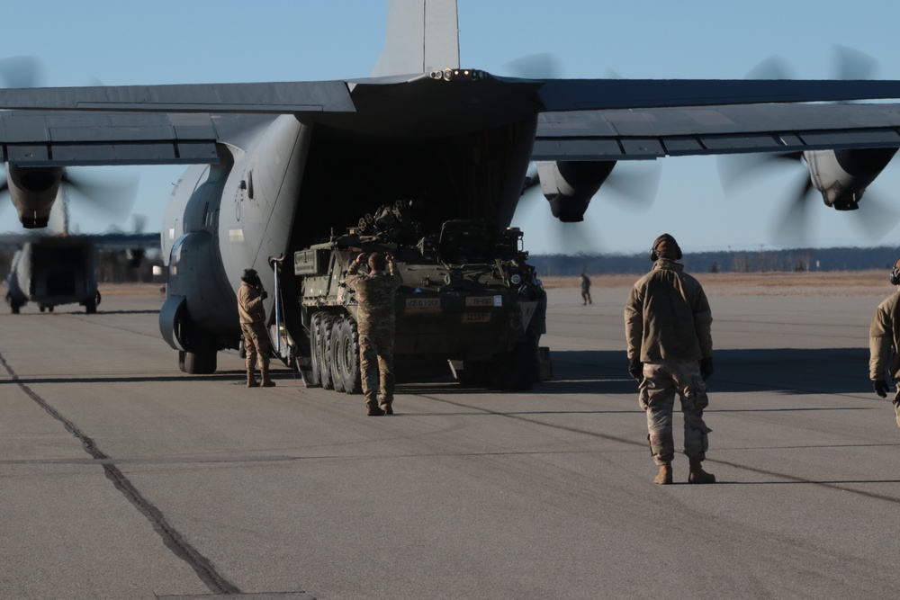 Hercules deliver Strykers for Arctic Anvil