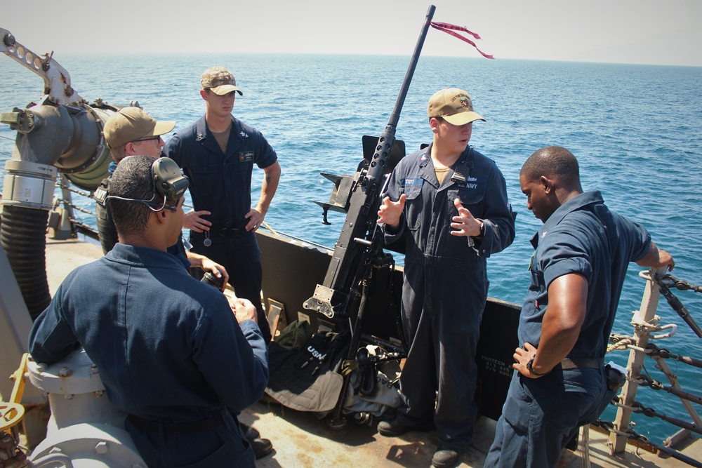 USS The Sullivans (DDG 68)