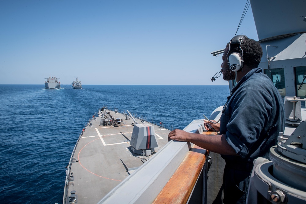 VERTREP with USNS Henry J. Kaiser and USS LewisB. Puller