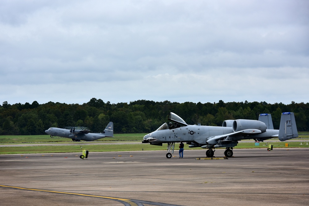 Little Rock AFB accepts military aircraft in response to Hurricane Michael