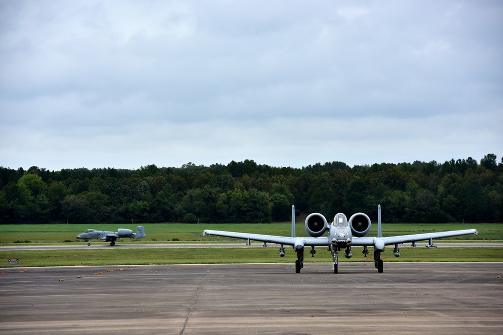 Little Rock AFB accepts military aircraft in response to Hurricane Michael