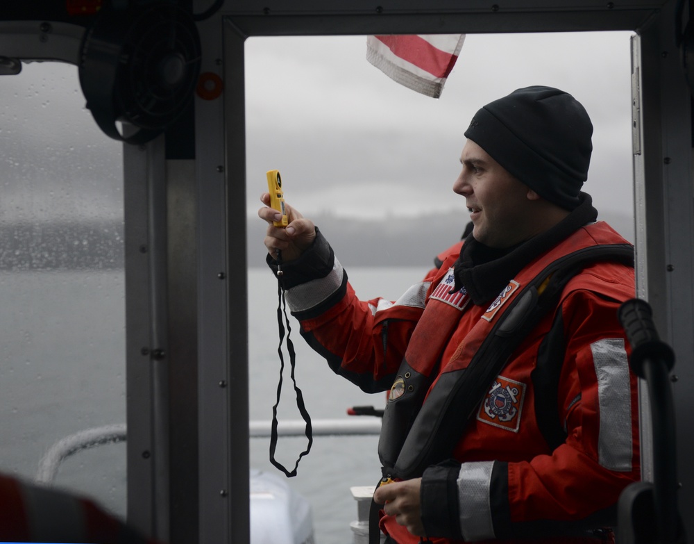 Coast Guard Station Valdez crew tests proficiency