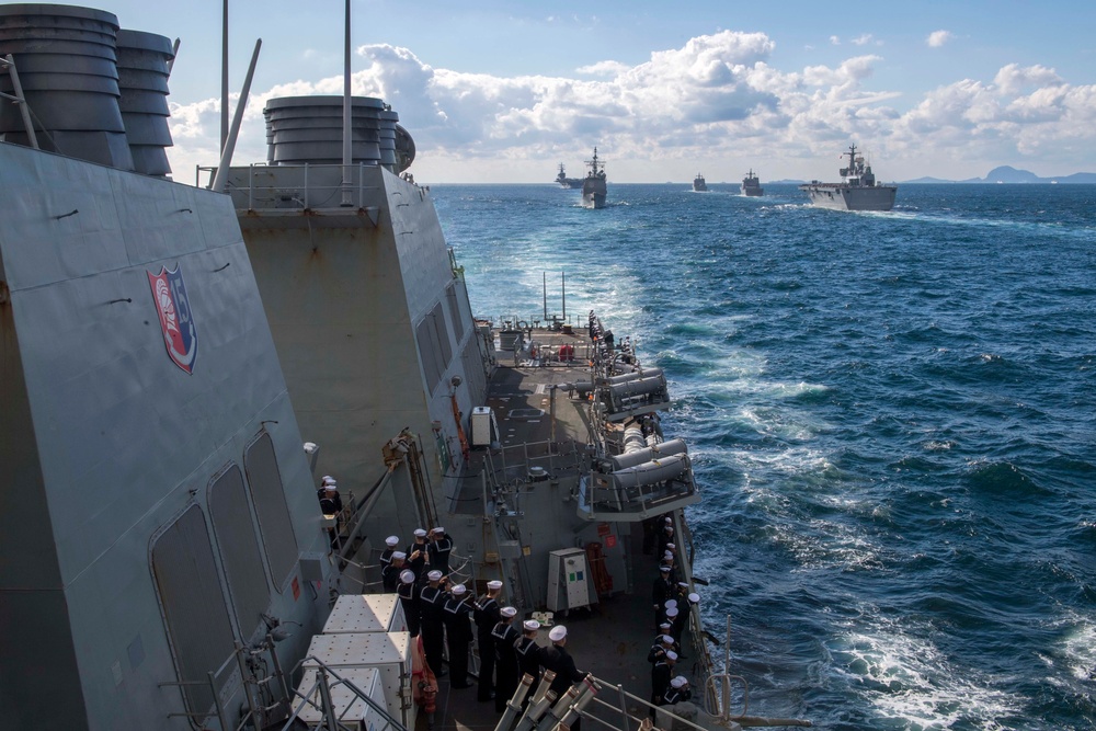 USS Benfold Participates in IFR 2018