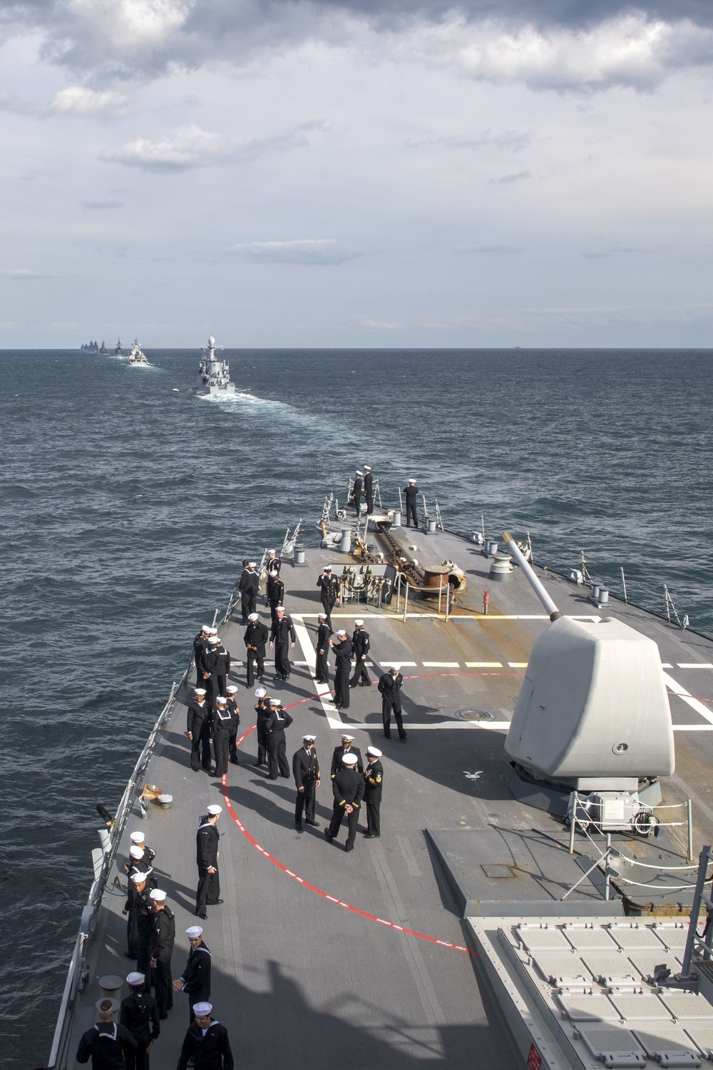 USS Benfold Participates in IFR 2018