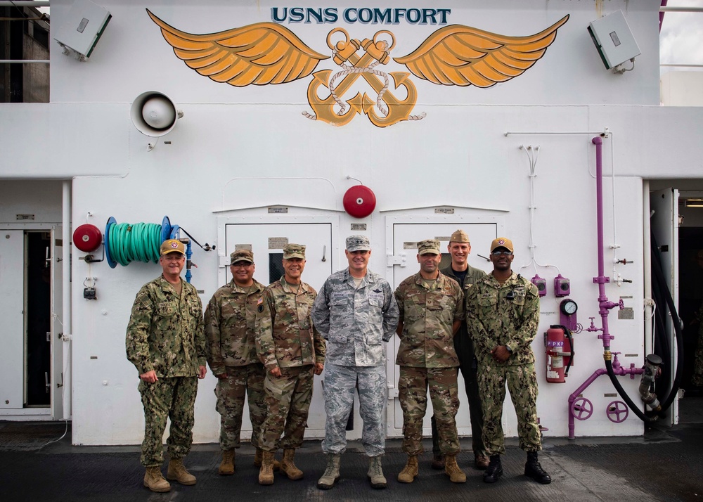 USAF Maj. Gen. Richoux Visits USNS Comfort