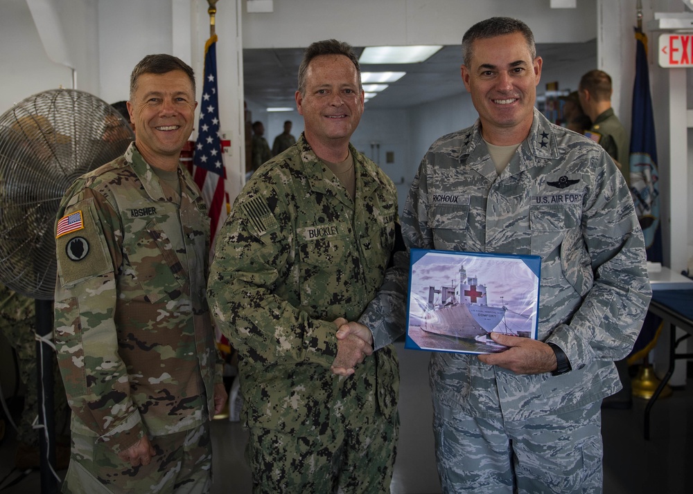 Dvids Images Usaf Maj Gen Richoux Visits Usns Comfort Image 6 Of 7 