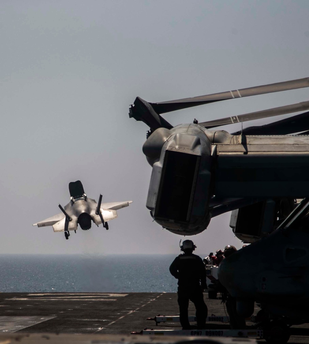 13th MEU Flight Deck Operations