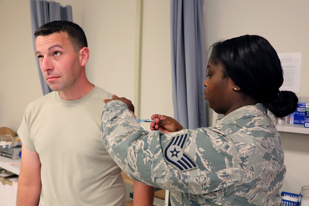 Flu vaccines ready for troops