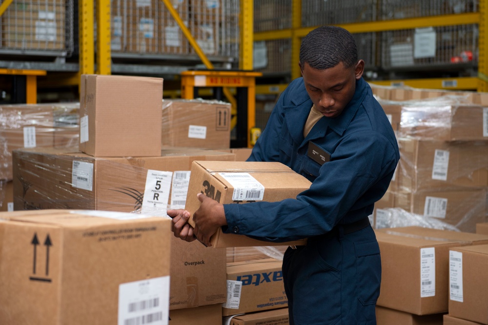 Comfort Sailors Organize Medical Supplies