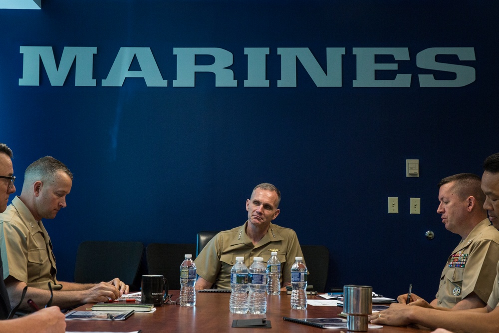 ACMC Visits Marine Corps Recruiting Command