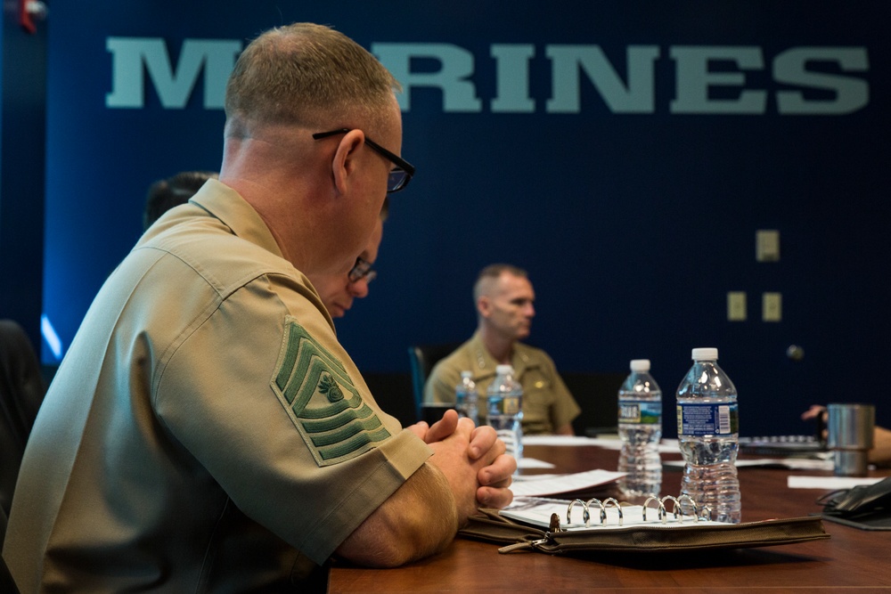 ACMC Visits Marine Corps Recruiting Command