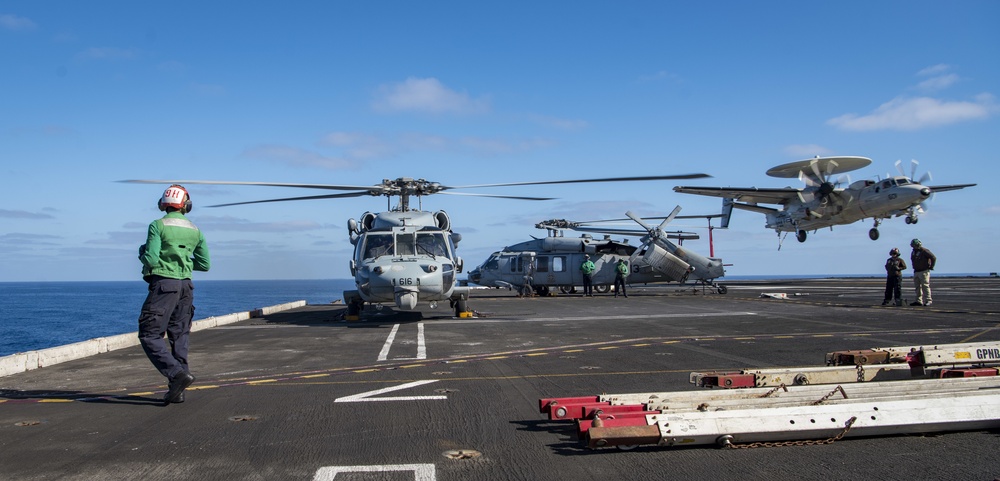 USS CARL VINSON FLIGHT OPERATIONS