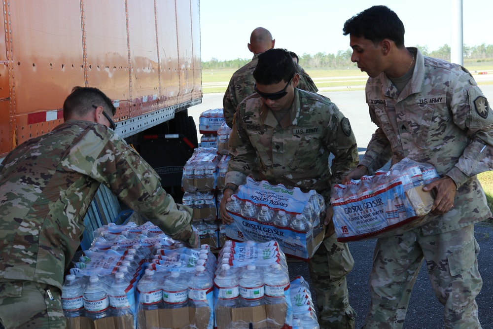 356th Quartermaster Co. loads pallet for helo