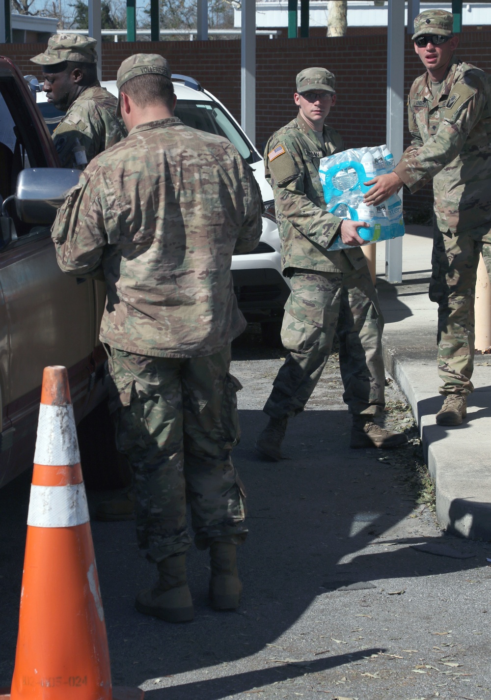 Florida National Guard opens PODs for disaster relief