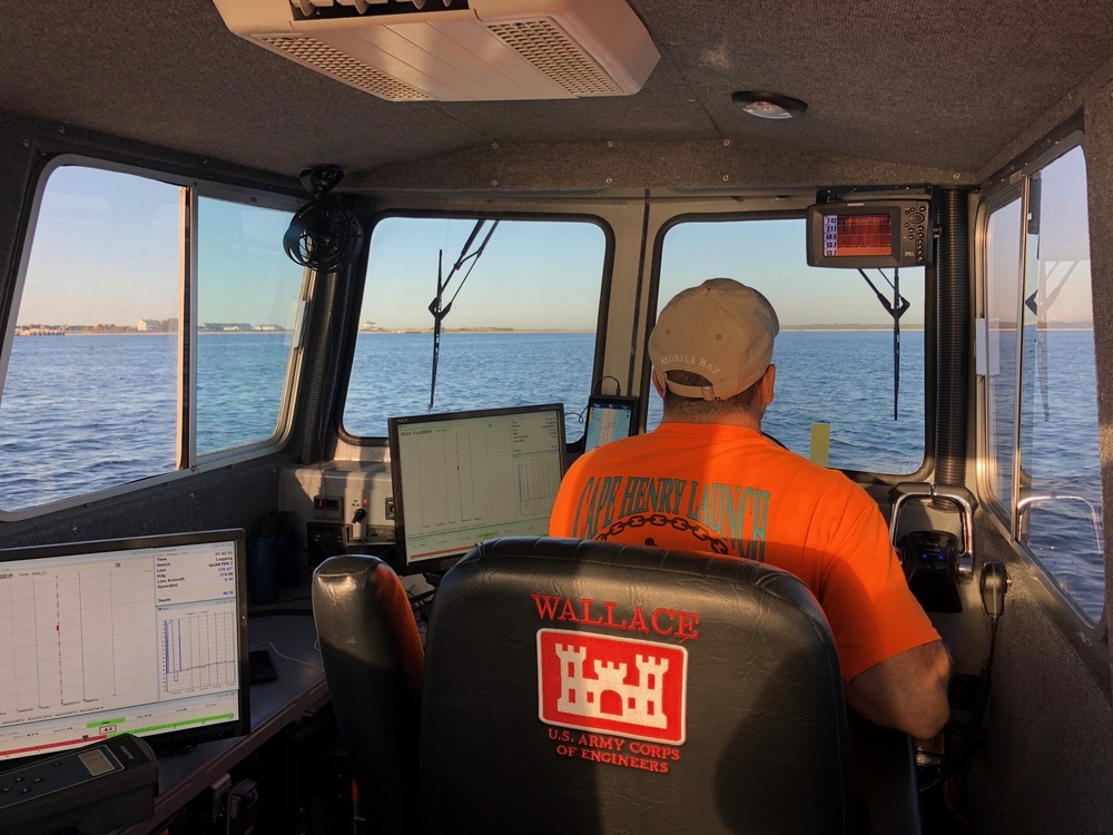 USACE HELPS RESTORE NAVIGATION CHANNELS AFTER HURRICANE MICHAEL