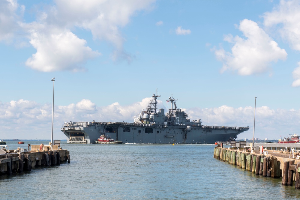 USS Kearsarge (LHD 3) departs Naval Station Norfolk