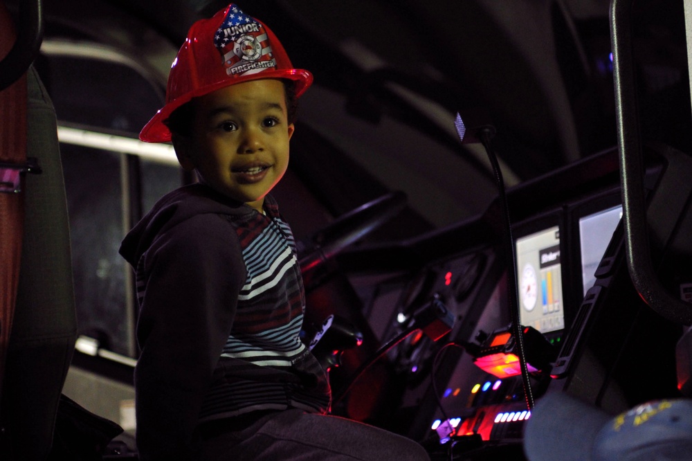 Yokota Firefighters Put on a Show for Fire Prevention Week